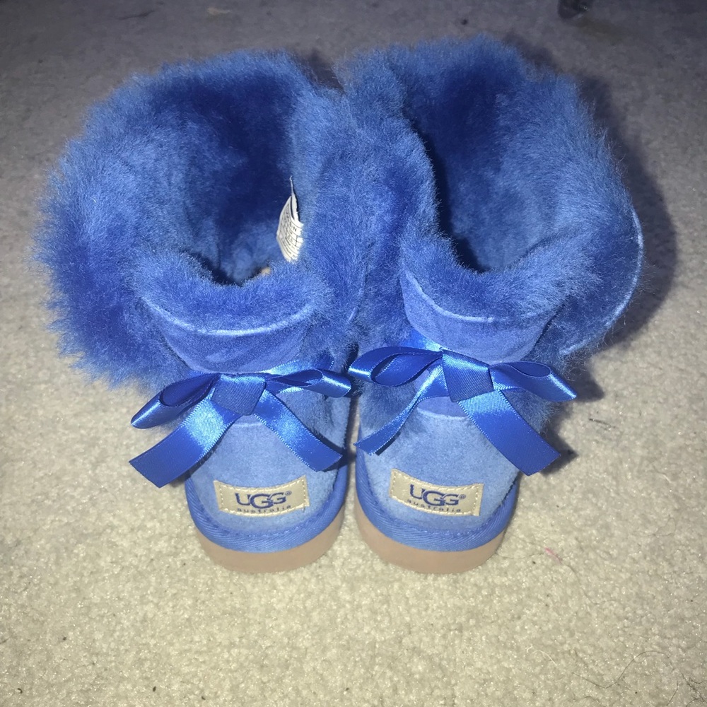 Ugg mini Bailey Bow